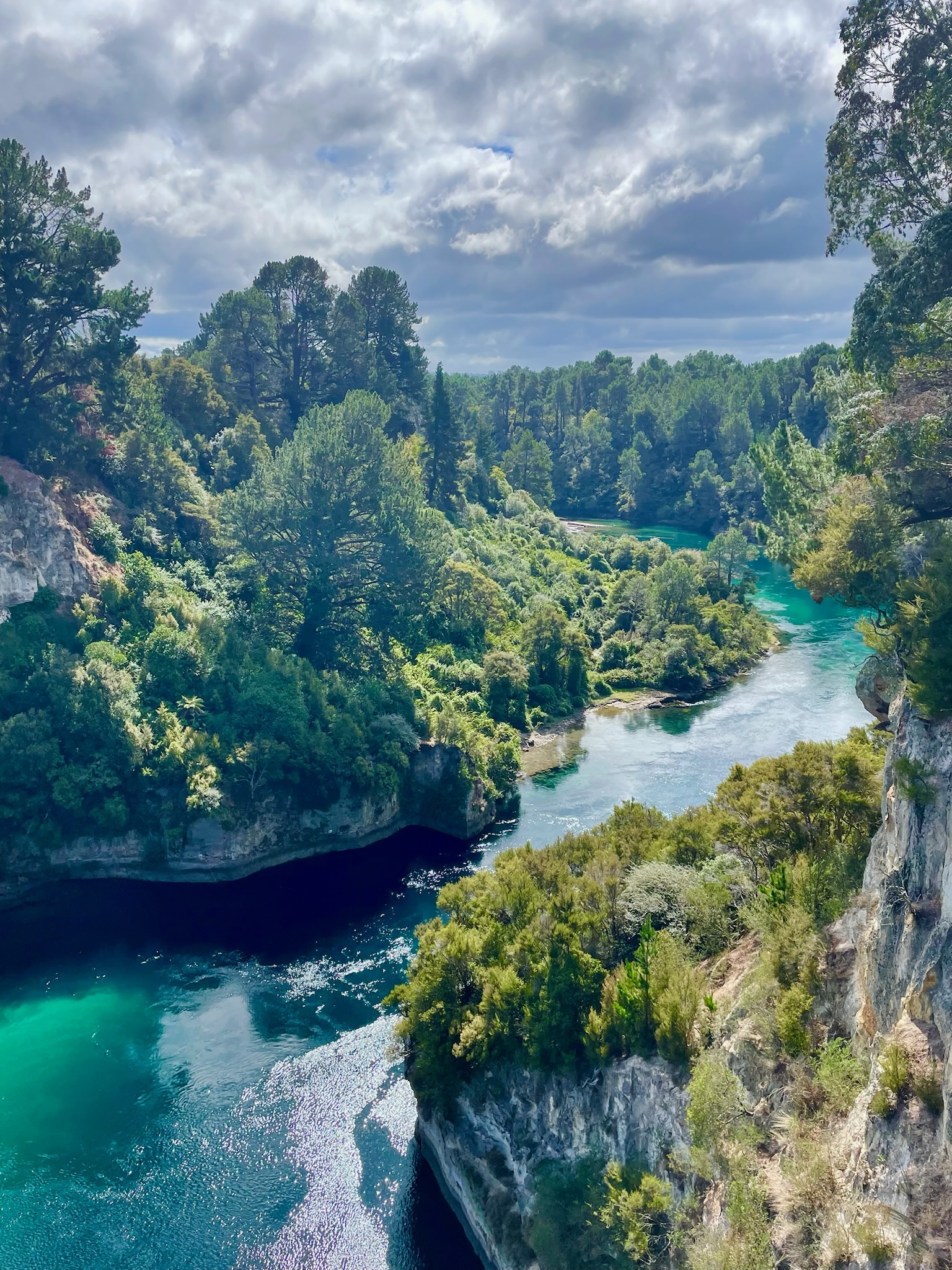 The Waikato River gorge below the Taupo bungee